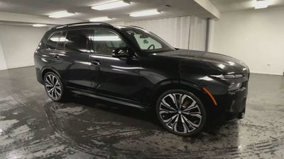 2024 BMW X7 M60i