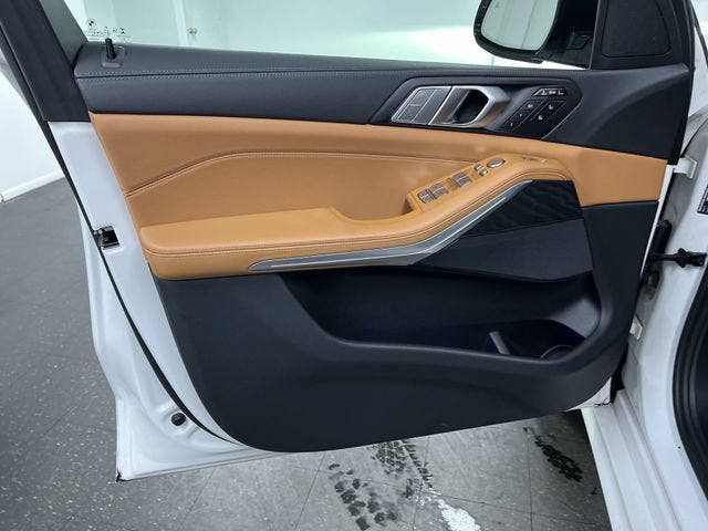 2022 BMW X7 40i - Photo 23