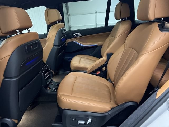 2022 BMW X7 40i - Photo 26