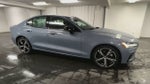 2024 Volvo S60 B5 Plus Dark Theme