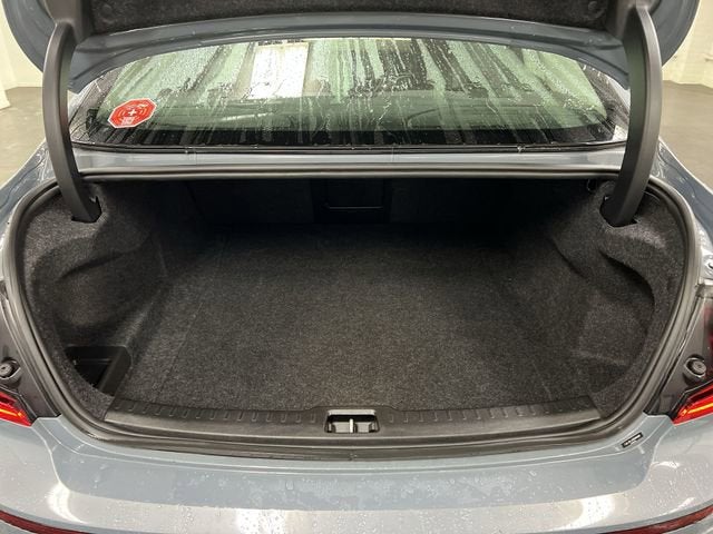 2024 Volvo S60 B5 Plus Dark Theme