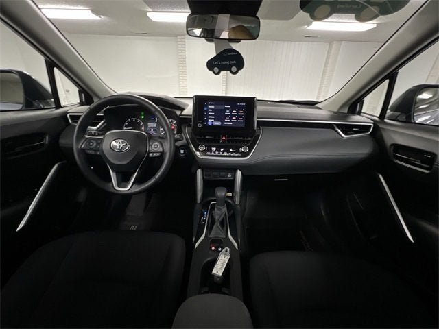 2023 Toyota Corolla Cross LE