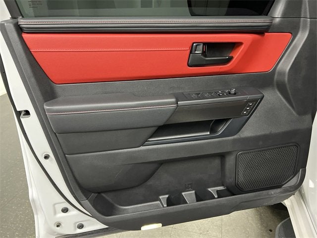 2025 Toyota Sequoia SR5