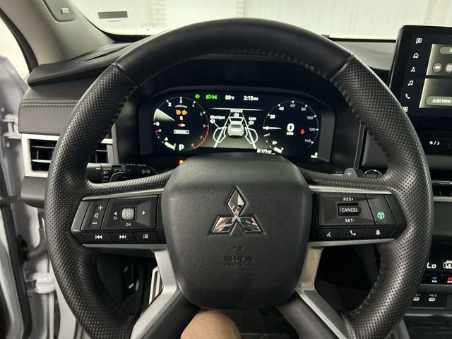 2025 Mitsubishi Outlander SEL