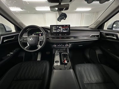 2025 Mitsubishi Outlander SEL