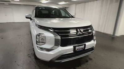 2025 Mitsubishi Outlander SEL