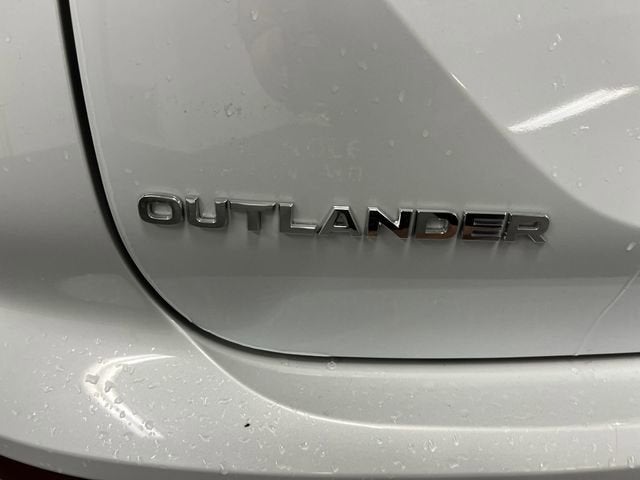 2025 Mitsubishi Outlander SEL