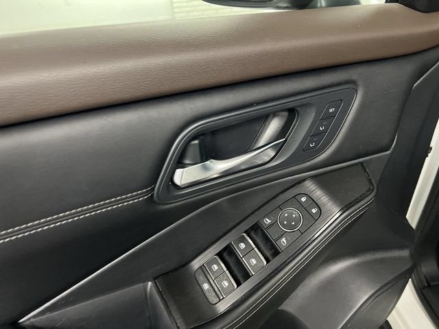 2023 Nissan Rogue SL Intelligent AWD