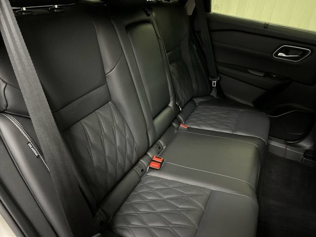 2025 Nissan Rogue Platinum FWD