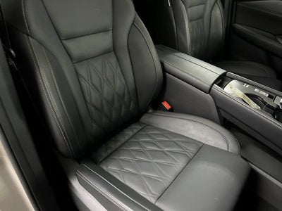 2025 Nissan Rogue Platinum FWD