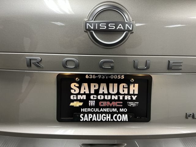 2025 Nissan Rogue Platinum FWD