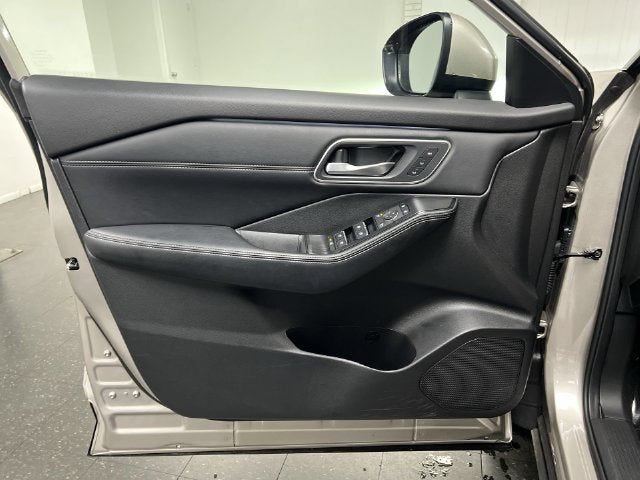 2026 Nissan Rogue Platinum - Photo 23