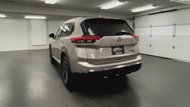 2026 Nissan Rogue Platinum - Photo 7