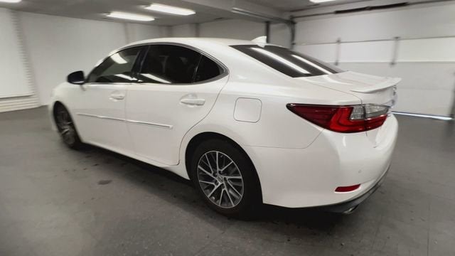 2016 Lexus ES 350 NA