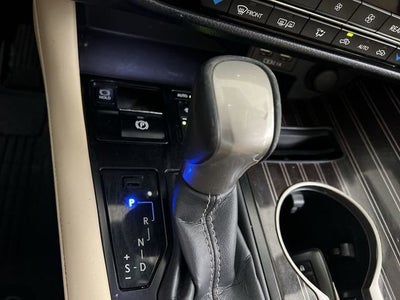 2022 Lexus RX RX 450hL Luxury