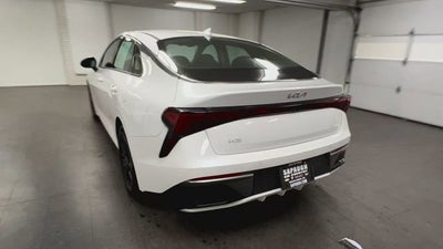 2025 Kia K5 LXS