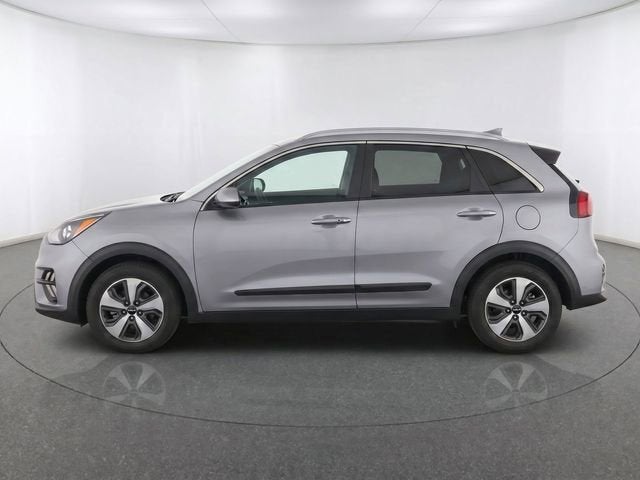 2022 Kia Niro LX