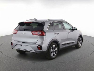 2022 Kia Niro LX