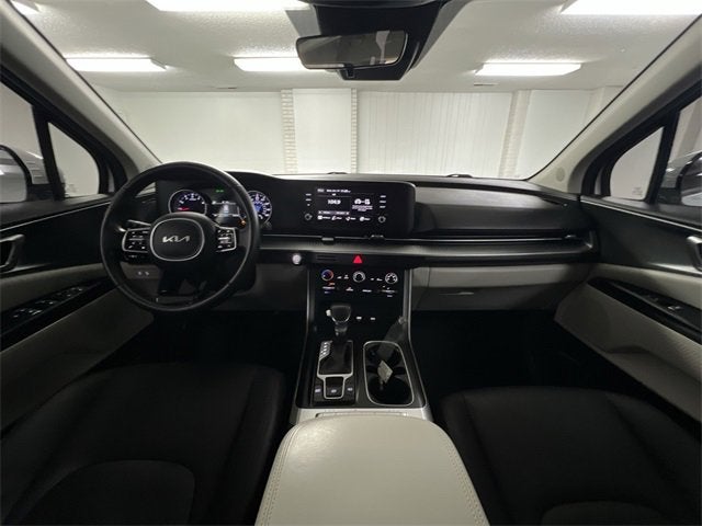 2023 Kia Carnival MPV LX Seat Package