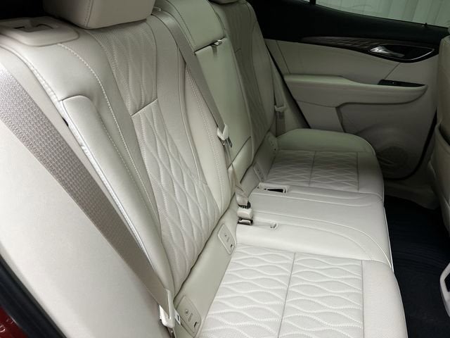 2022 Buick Envision Avenir