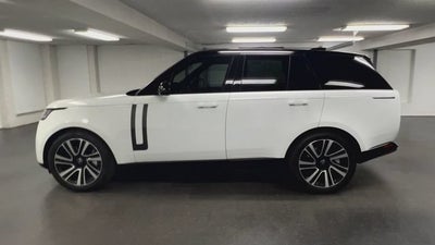 2023 Land Rover Range Rover P530 SE