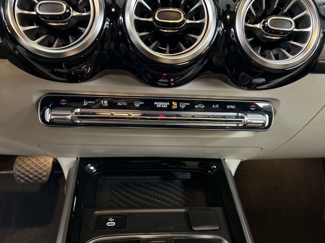 2024 Mercedes-Benz GLB 250 4MATIC®