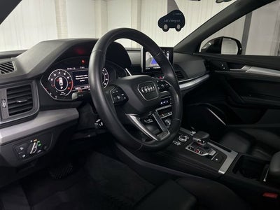 2020 Audi Q5 Titanium Premium Plus 45 TFSI quattro S tronic