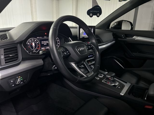 2020 Audi Q5 Titanium Premium Plus 45 TFSI quattro S tronic