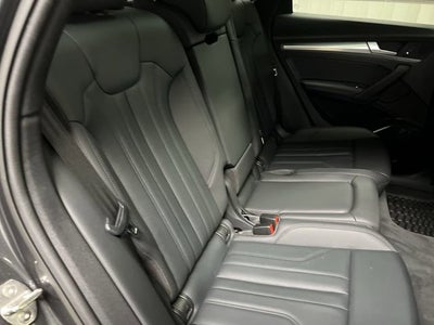 2020 Audi Q5 Titanium Premium Plus 45 TFSI quattro S tronic