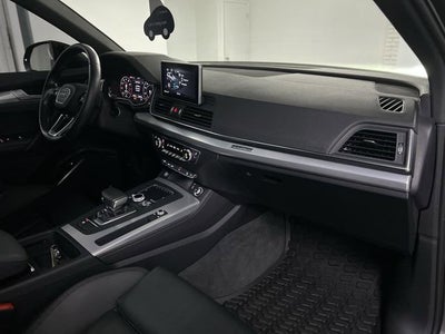 2020 Audi Q5 Titanium Premium Plus 45 TFSI quattro S tronic