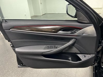 2023 BMW 5 Series 530e xDrive