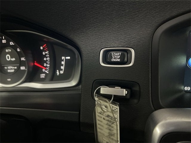 2017 Volvo S60 T5 Dynamic