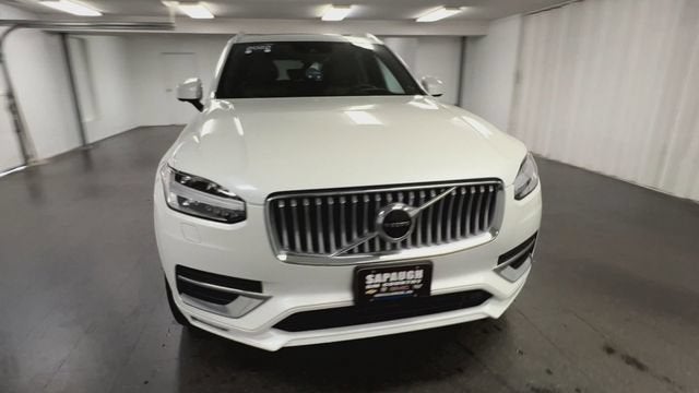 2022 Volvo XC90 T6 Inscription 7 Passenger