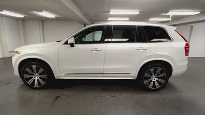 2022 Volvo XC90 T6 Inscription 7 Passenger