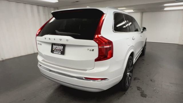 2022 Volvo XC90 T6 Inscription 7 Passenger