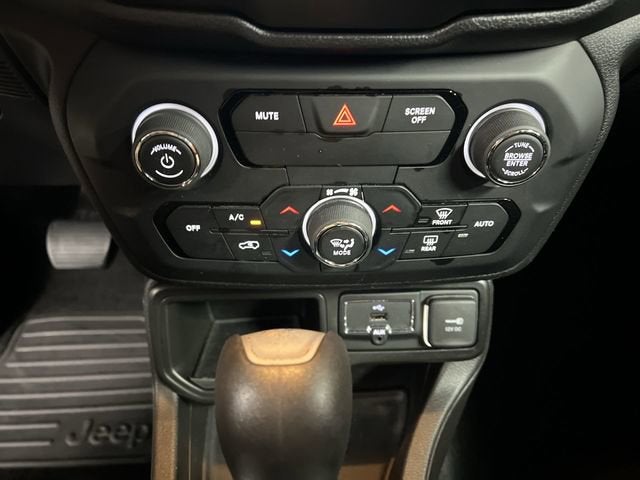 2020 Jeep Renegade Latitude FWD