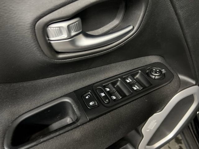 2020 Jeep Renegade Latitude FWD