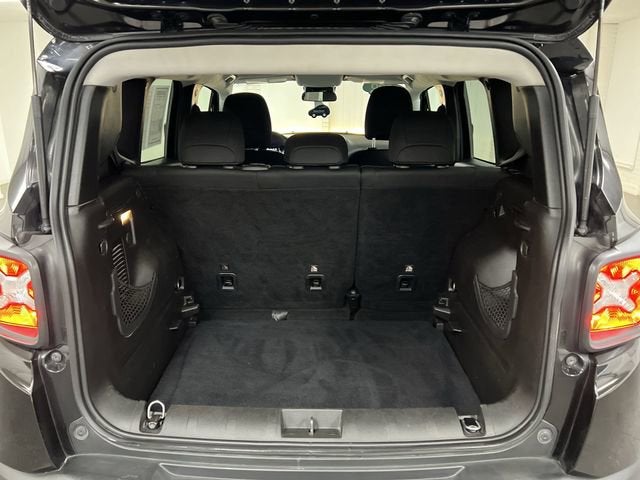 2020 Jeep Renegade Latitude FWD