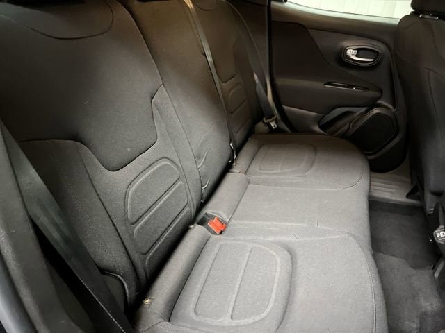 2020 Jeep Renegade Latitude FWD