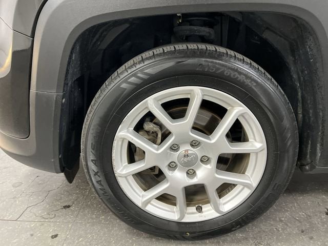 2020 Jeep Renegade Latitude FWD